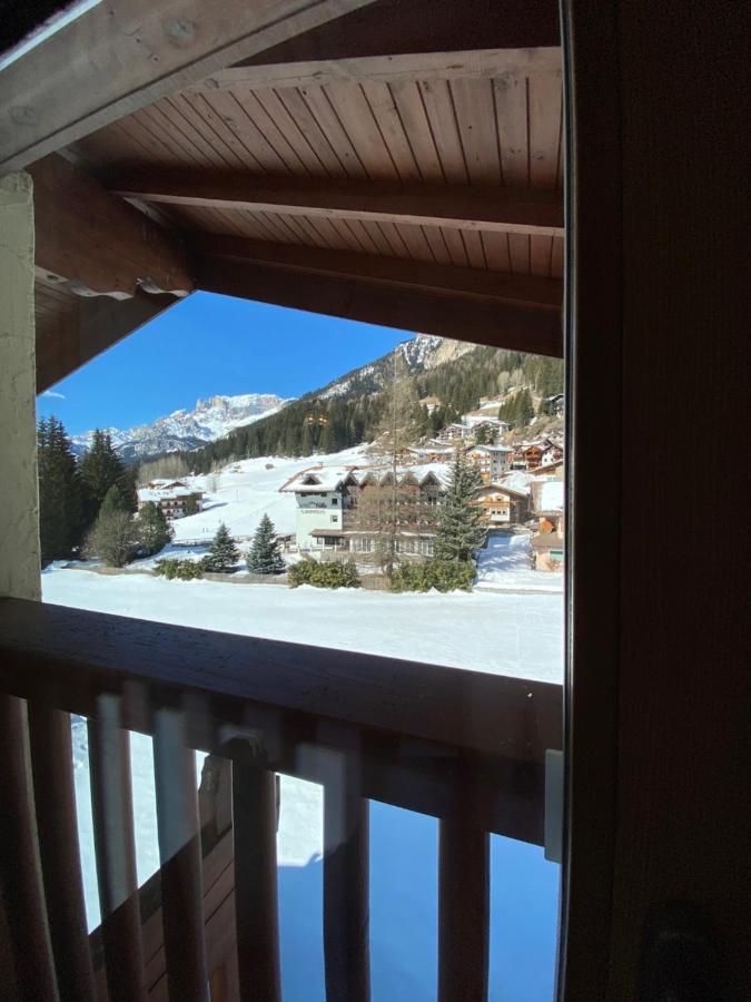 Calore Di Una Casa Di Montagna Campitello di Fassa Exteriör bild