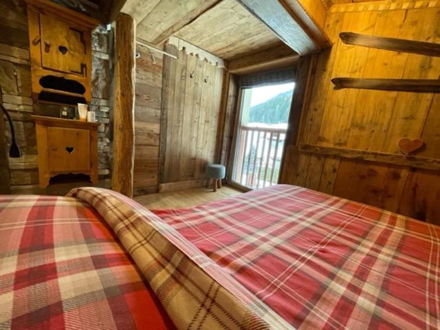 Calore Di Una Casa Di Montagna Campitello di Fassa Exteriör bild